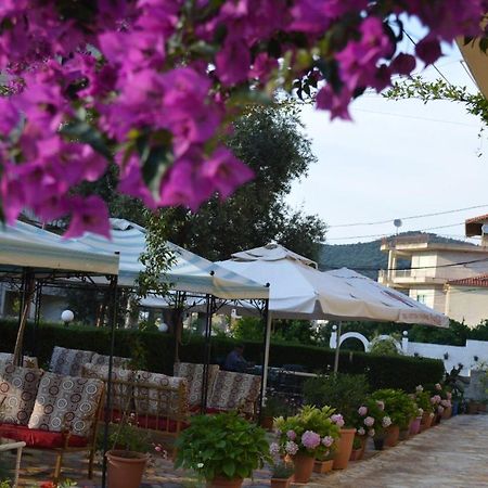 Hotel Ridal Vlorë Esterno foto
