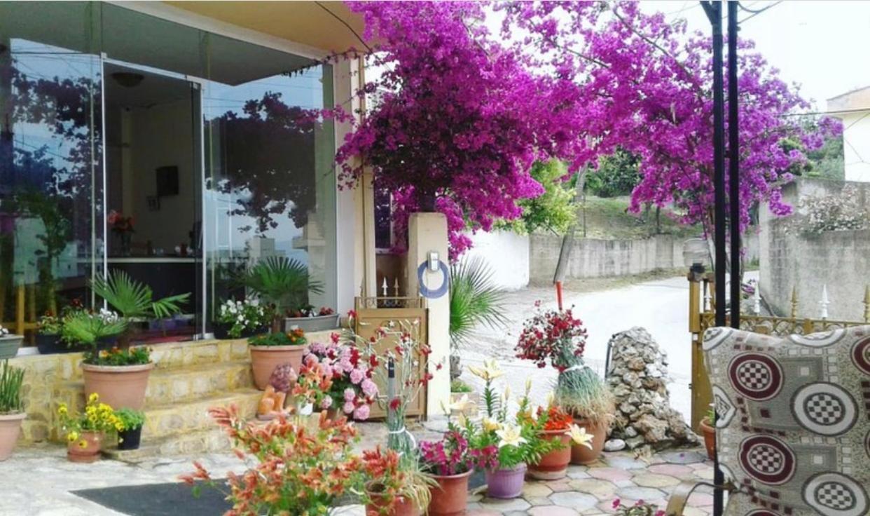 Hotel Ridal Vlorë Esterno foto