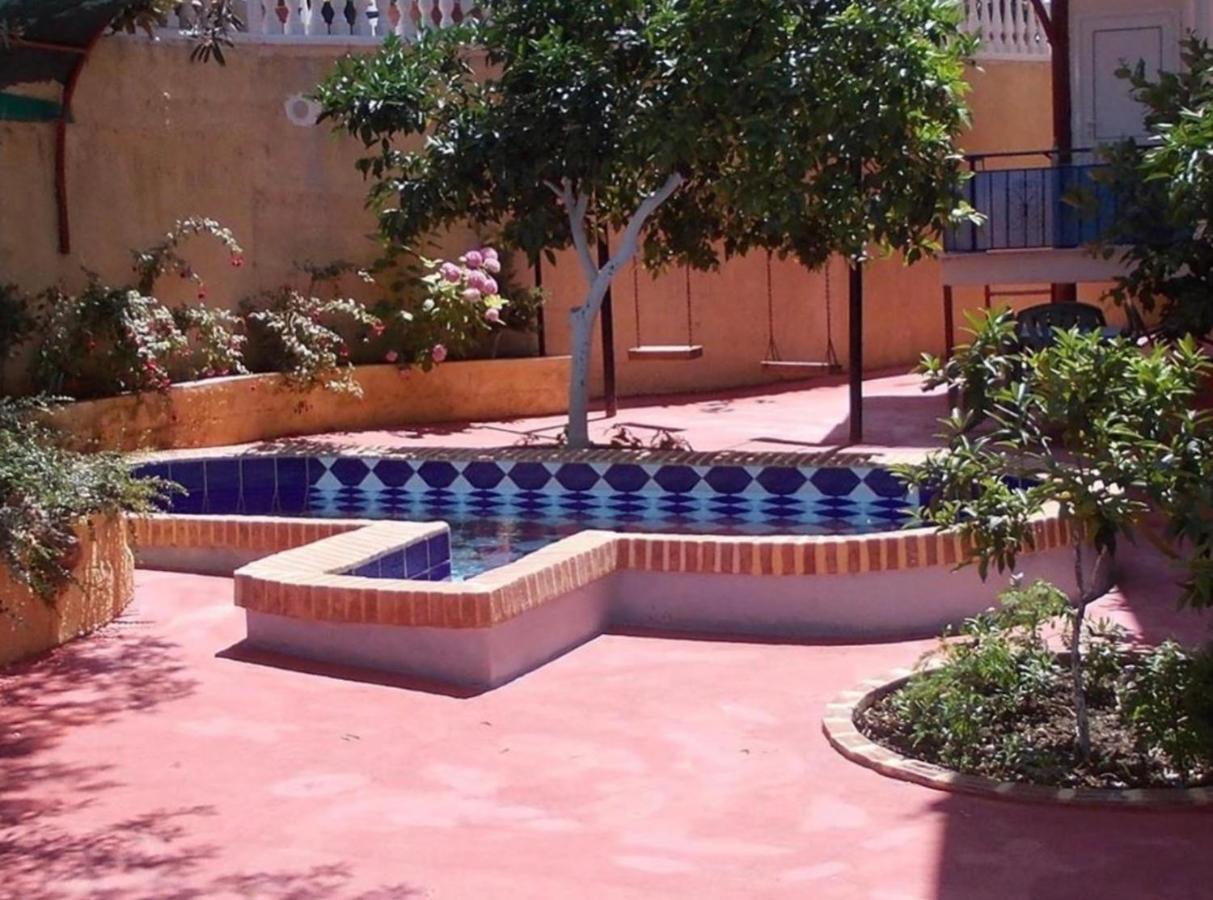 Hotel Ridal Vlorë Esterno foto